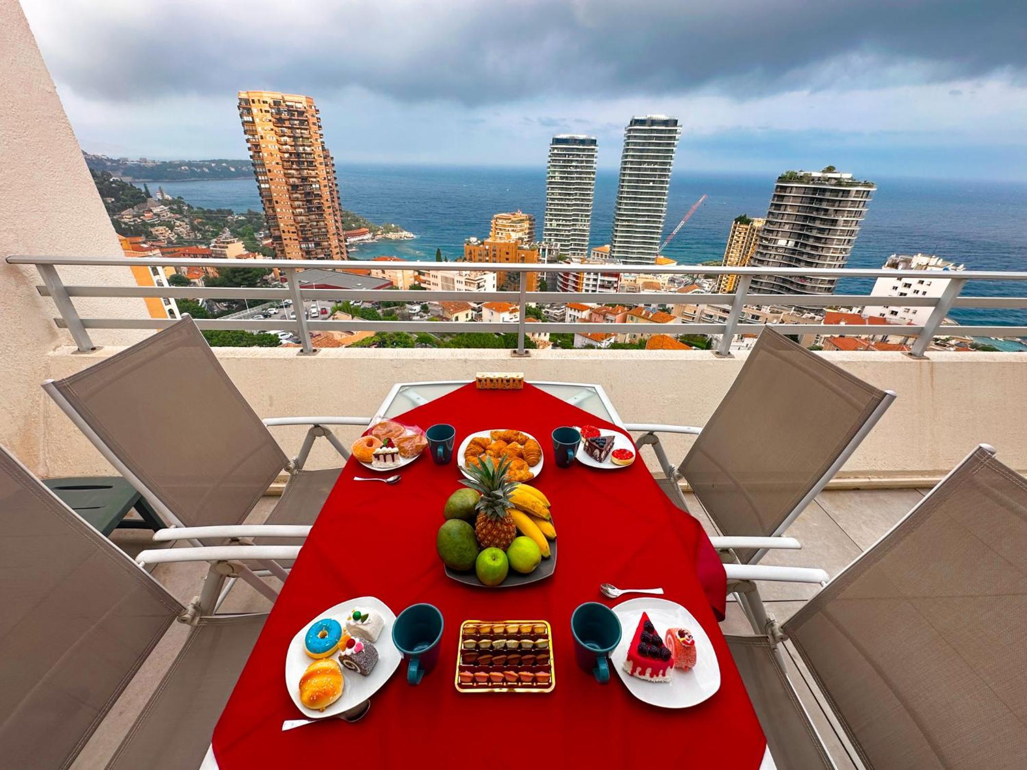 Monaco Dream Seaview, Bnbrickeys *
